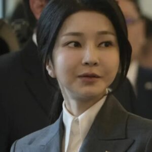 eski first lady tutuklandi xe3Mumea