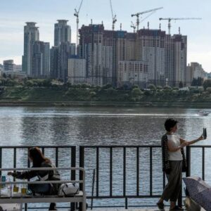 guney kore konut fiyatlarini dusurmek icin baskent ve cevresinde yabancilarin gayrimenkul alimina kisitlama getirdi PdVSqZY8