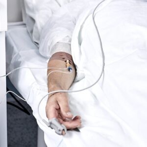 isten kacmak icin kendini bicakladi FkSCCaS1