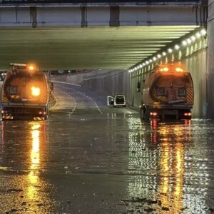 mamakta saganak alt gecidi su basti npirBx8d