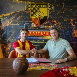 ogun bayrakin sozlesmesi 2 yil uzatildi pL87KEJQ