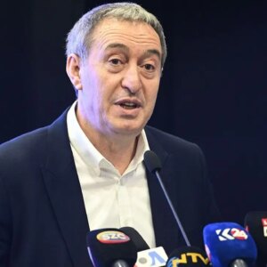 tuncer bakirhandan iktidara surec sitemi imraliya musluk benzetmesi yapti bir ay aciyorsunuz bir ay kapatiyorsunuz RpNh4ORr