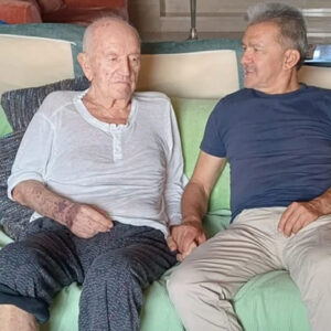 yogun bakim sonrasi ali senden ilk fotograf 8iktZDd2