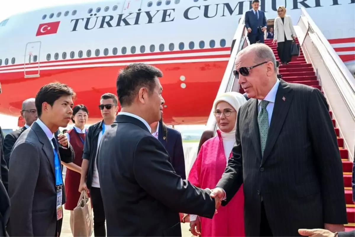 album cumhurbaskani erdogan 2025 shanghai isbirligi orgutu zirvesi icin cinde hI3kdy5U