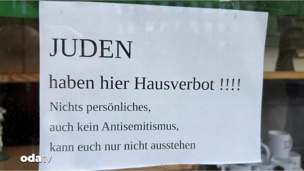 almanyada tarihi yaralar acildi kitapcidan tepki ceken tabela 15euJOyt