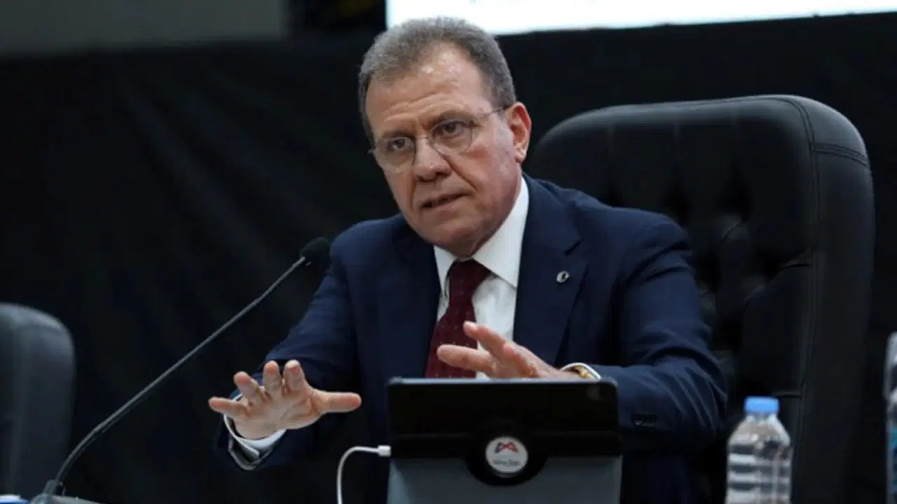 vahap secer muhalif kanallari elestirdi ekranlarda hep chp tartisiliyor RDPZT2Pj