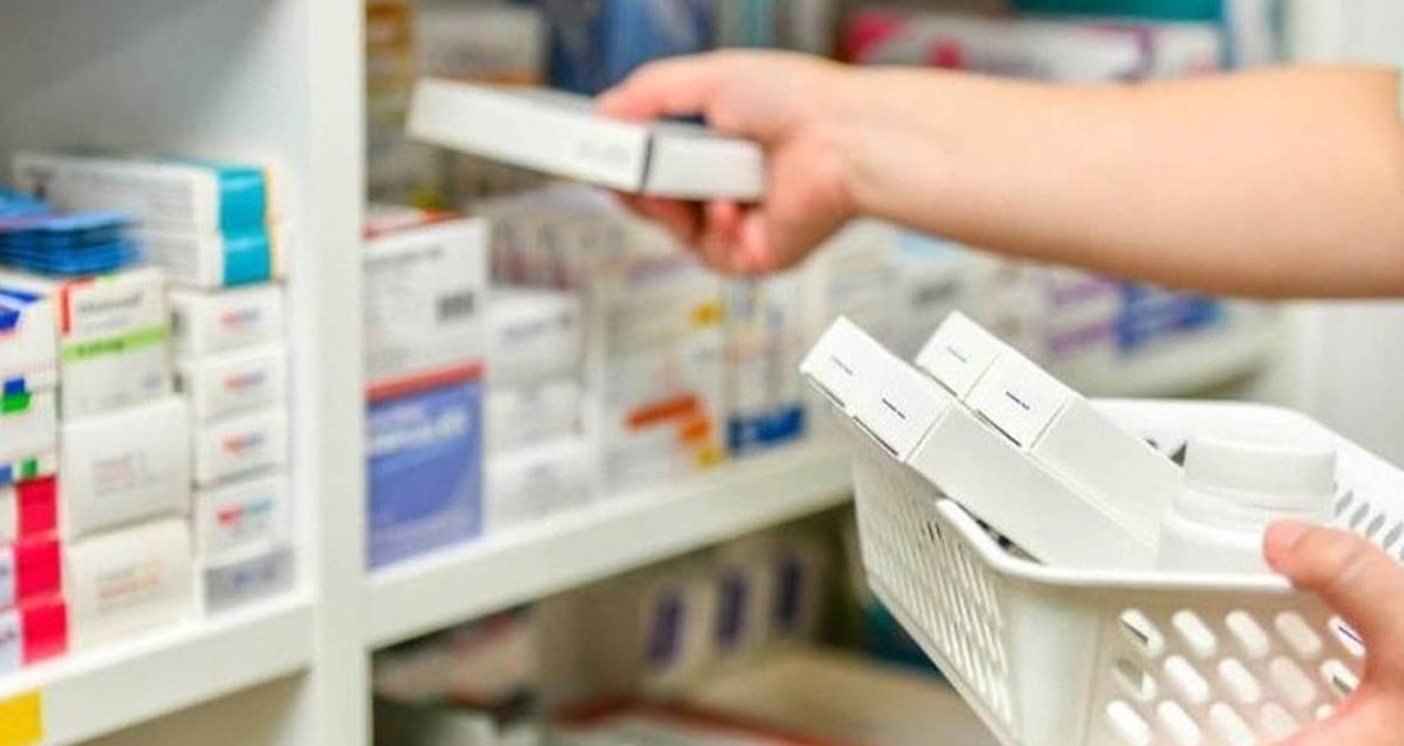 64 yillik eczane zinciri 4 milyar dolarlik borcla iflas etti tum magazalarini kapatti BRM1ViGr