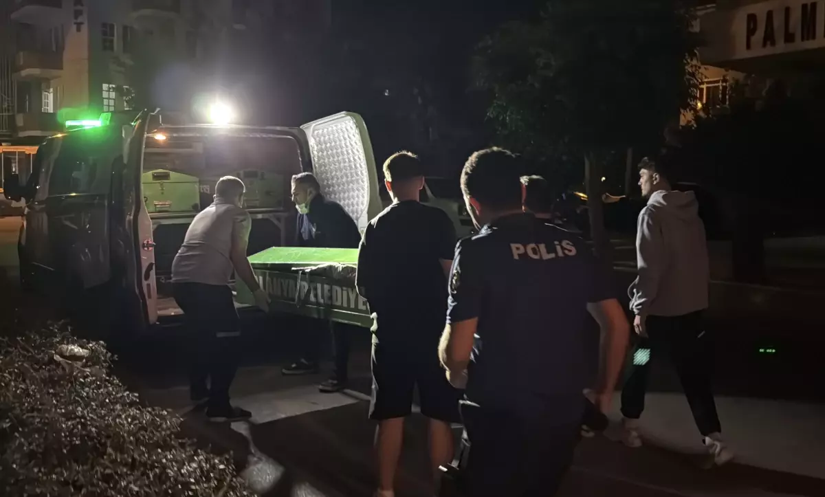 alanyada yangin yatalak hasta hayatini kaybetti YpDE87OR