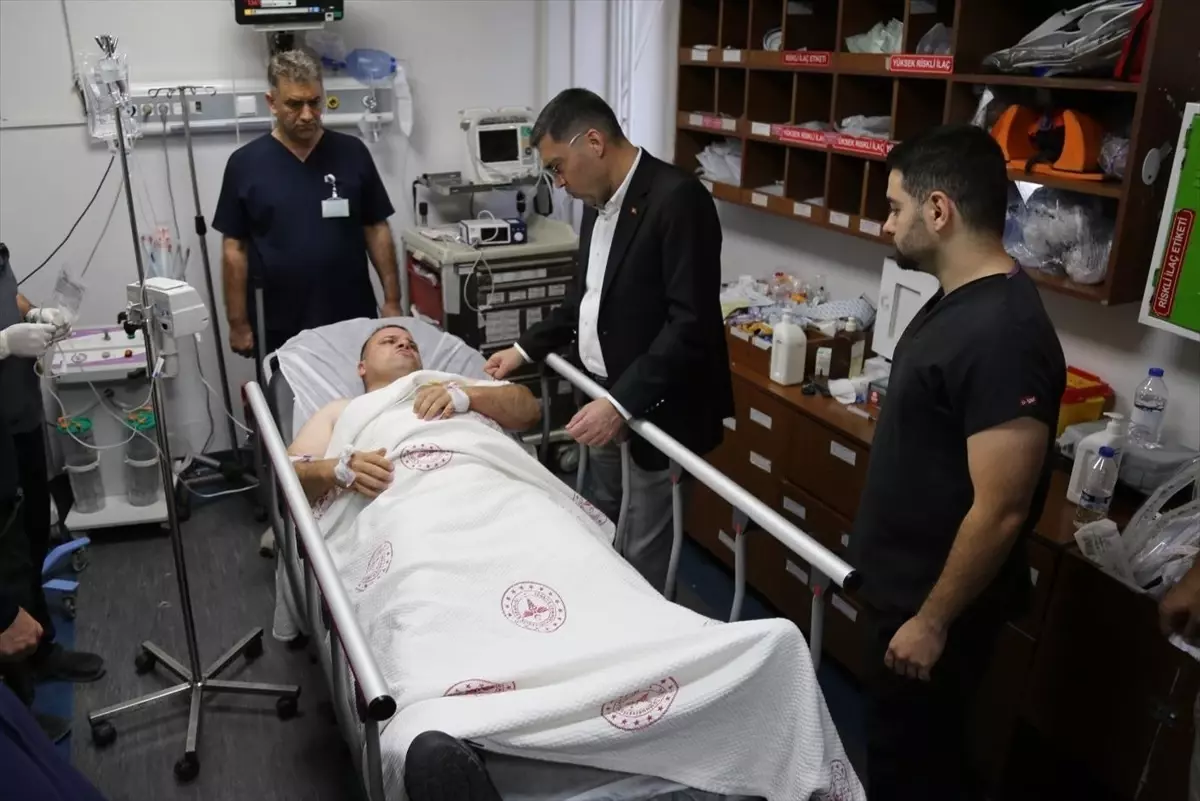 eyyubiyede nobetci polise bicakli saldiri yliwDx4V.jpg