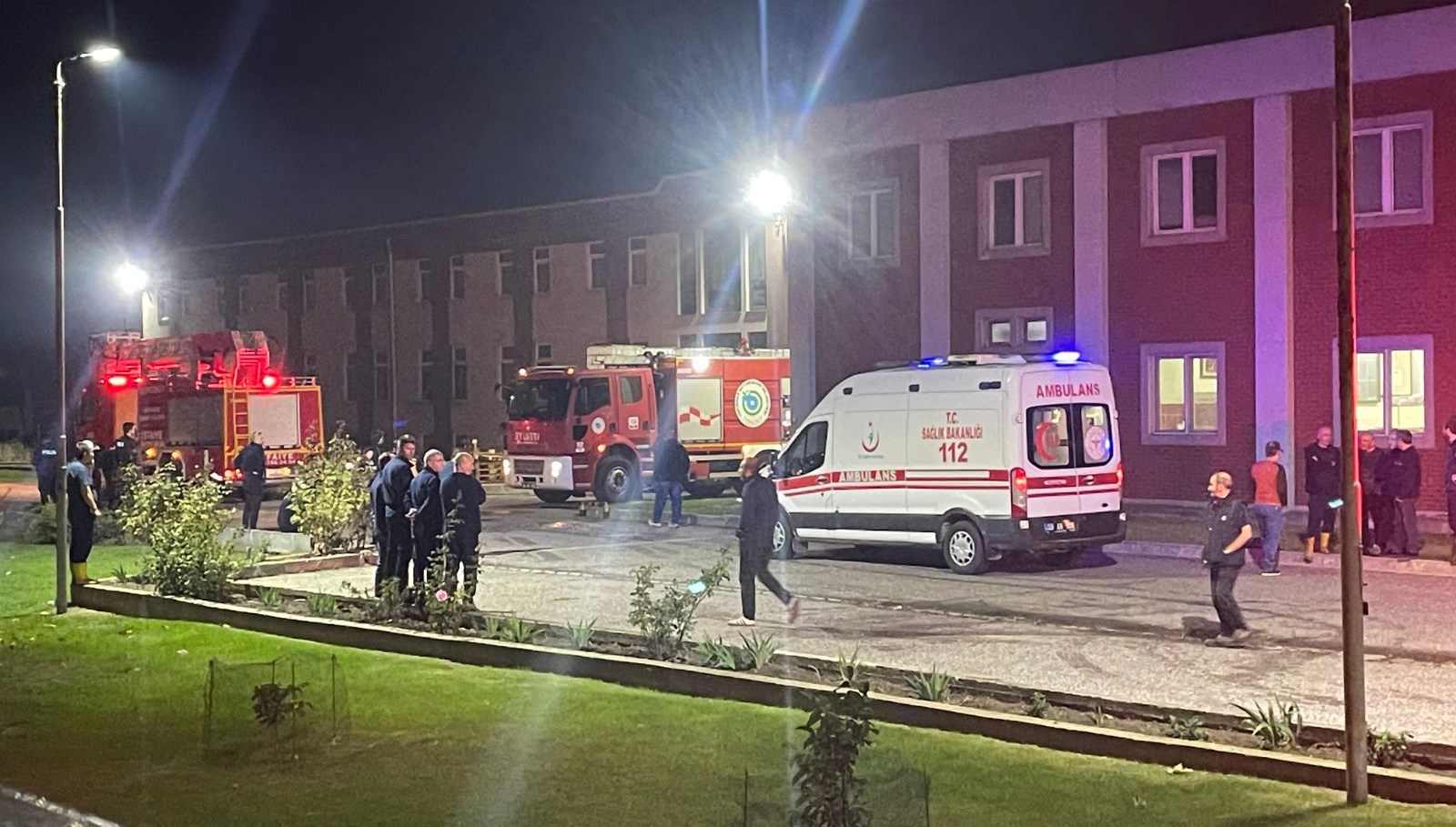 fabrikada baca yangini iki kisi hastaneye kaldirildi zGOCE2sI.jpg