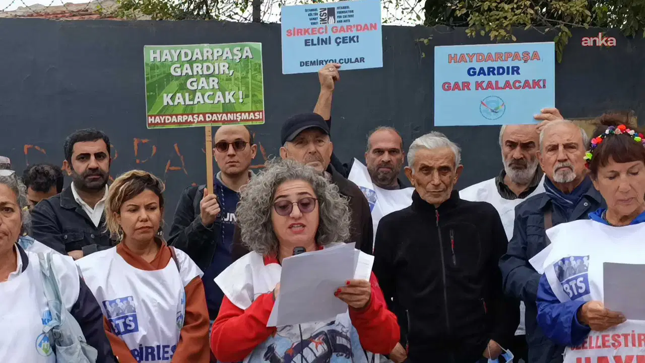 haydarpasa gari eylemi 717 gununde kultur ve sanat maskesiyle kamusal alan gasbi tepkisi kBFAdgNQ.jpg