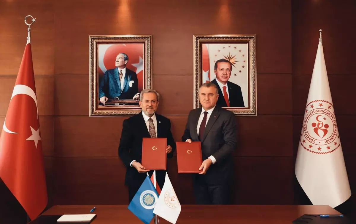 spor ve egitimde is birligi protokolu imzalandi P1SnpQlp.jpg