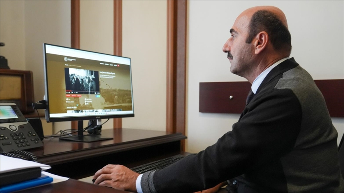 sah pehlevinin turkiye ziyaretine ait kayip goruntuler gun yuzune cikti RQ8tvWxe.jpg