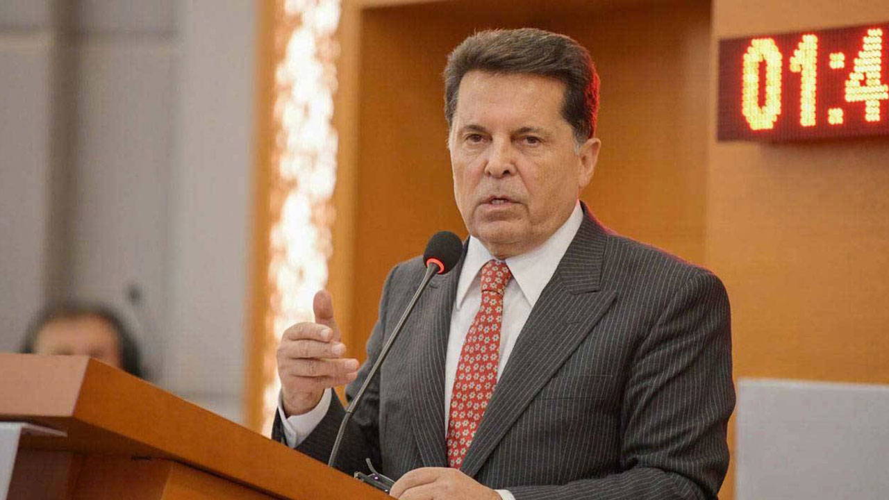 son dakika aziz ihsan aktas sorusturmasinda yeni gelisme ahmet ozere takipsizlik karari M7skeZAC.jpg