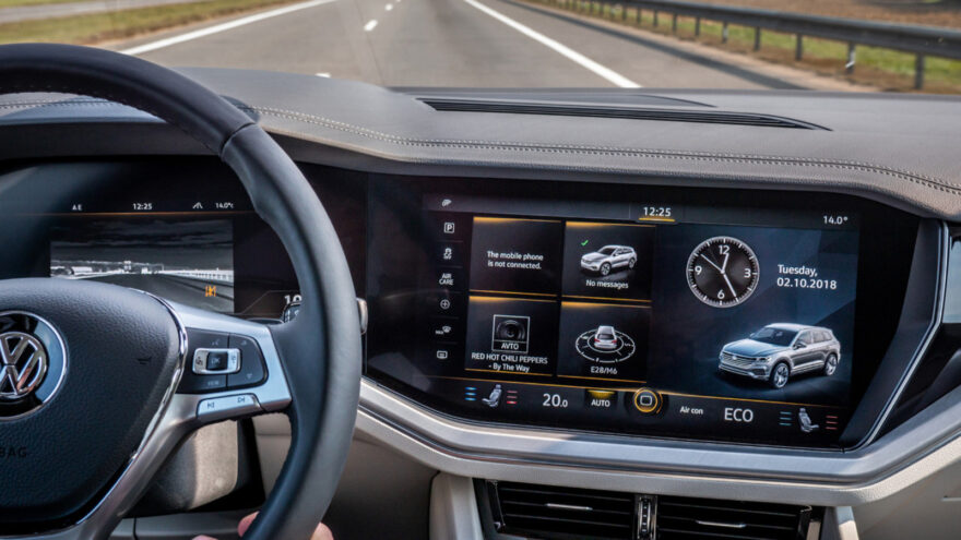 Volkswagen CEO’su Dokunmatik Ekranlarla İlgili Düşüncelerini Paylaştı